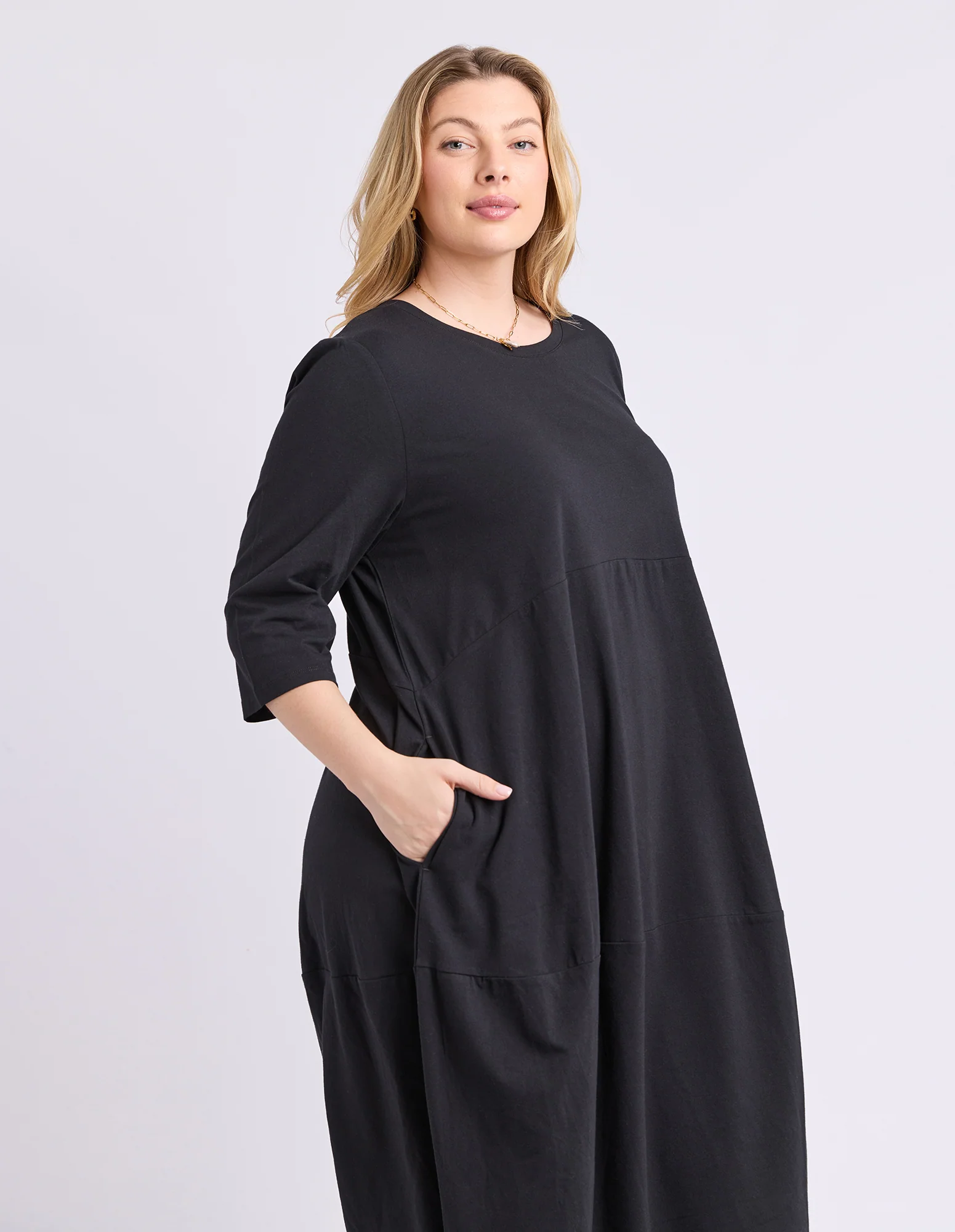 Diana Dress 3/4 Sleeve Black - Image 6