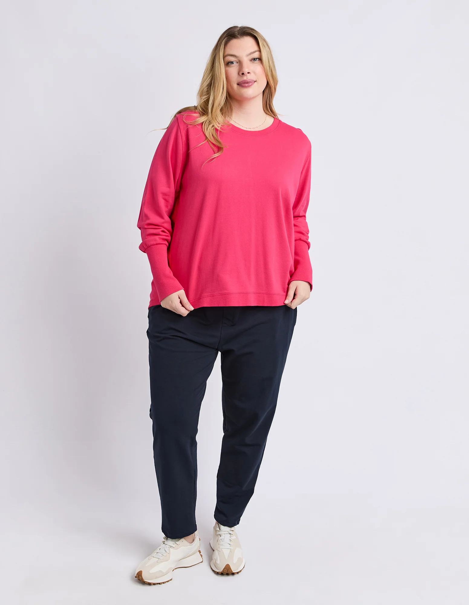 Divine Crew Dark Pink - Image 4