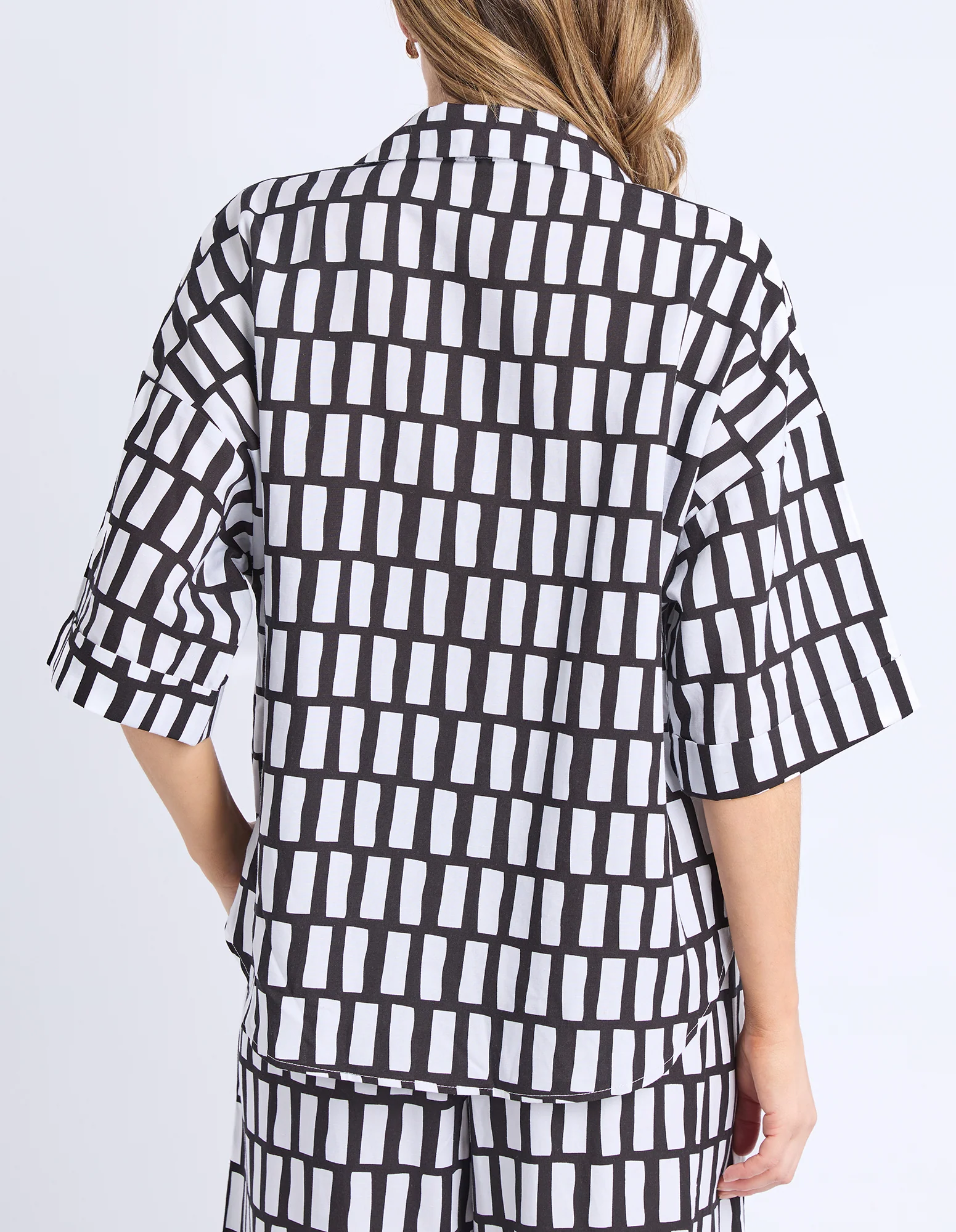 Kivi Shirt Midnight Abstract Print - Image 4