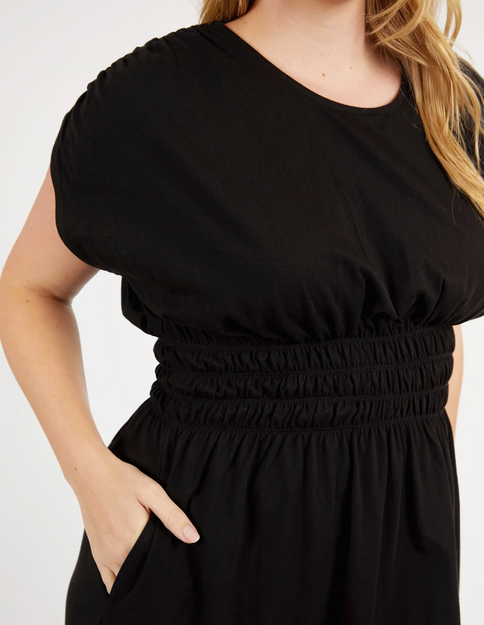 Nelle Midi Dress Black - Image 11