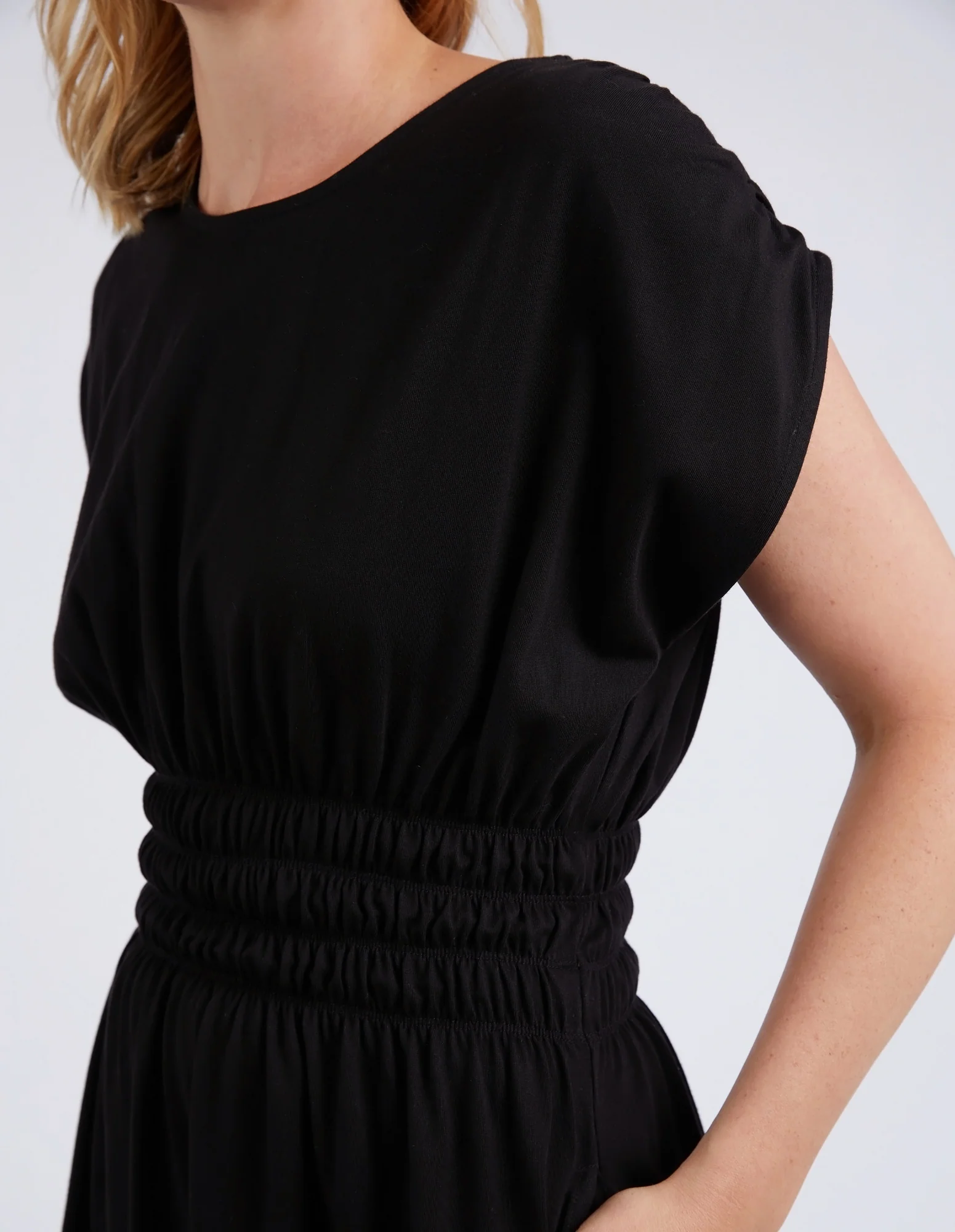 Nelle Midi Dress Black - Image 5