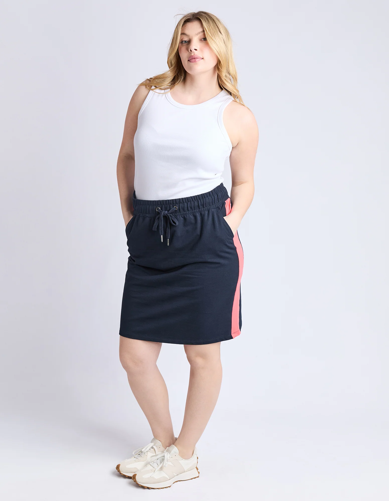 Nico Fleece Skirt Navy - Image 6