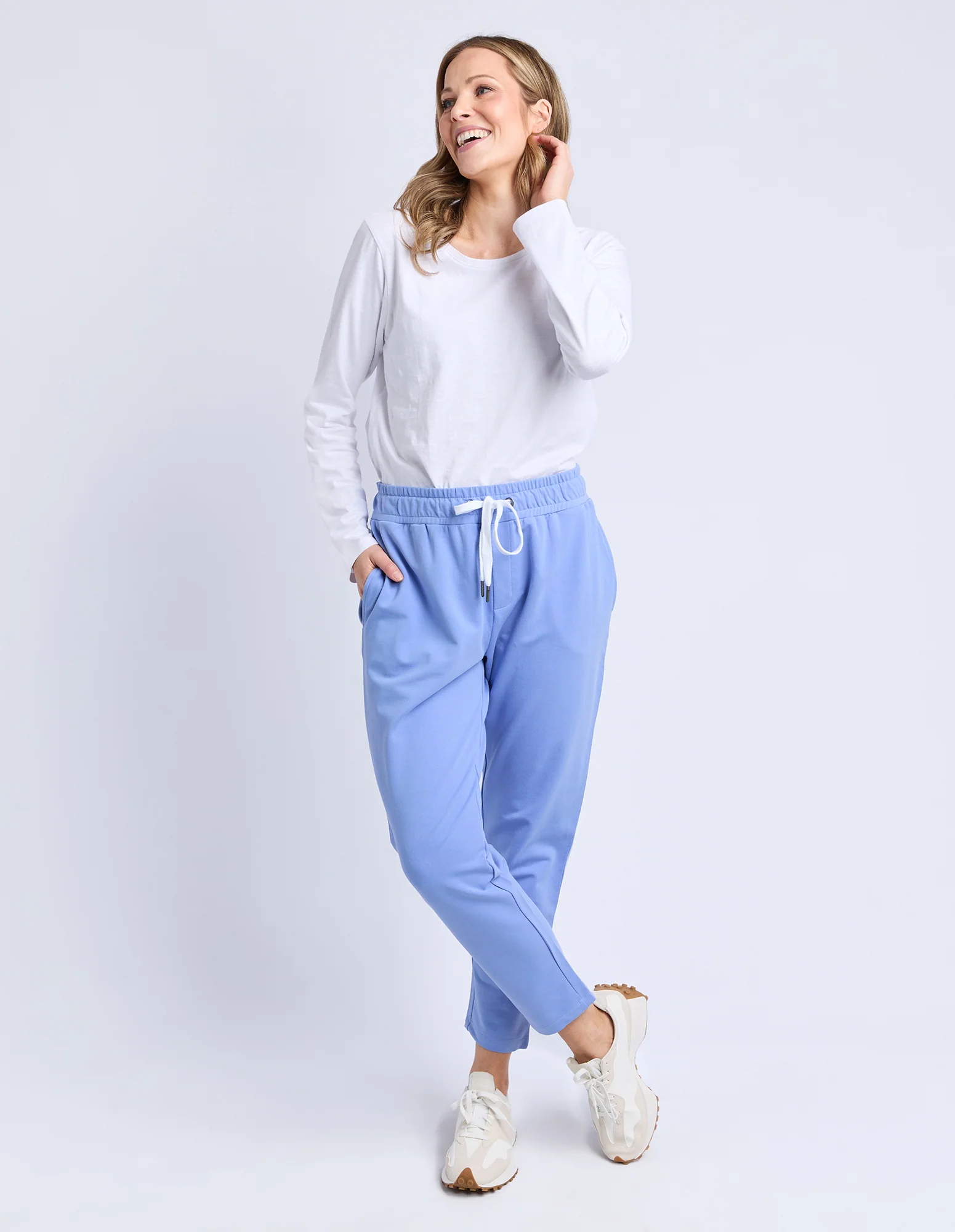 The Lobby Pant Cornflower - Image 3